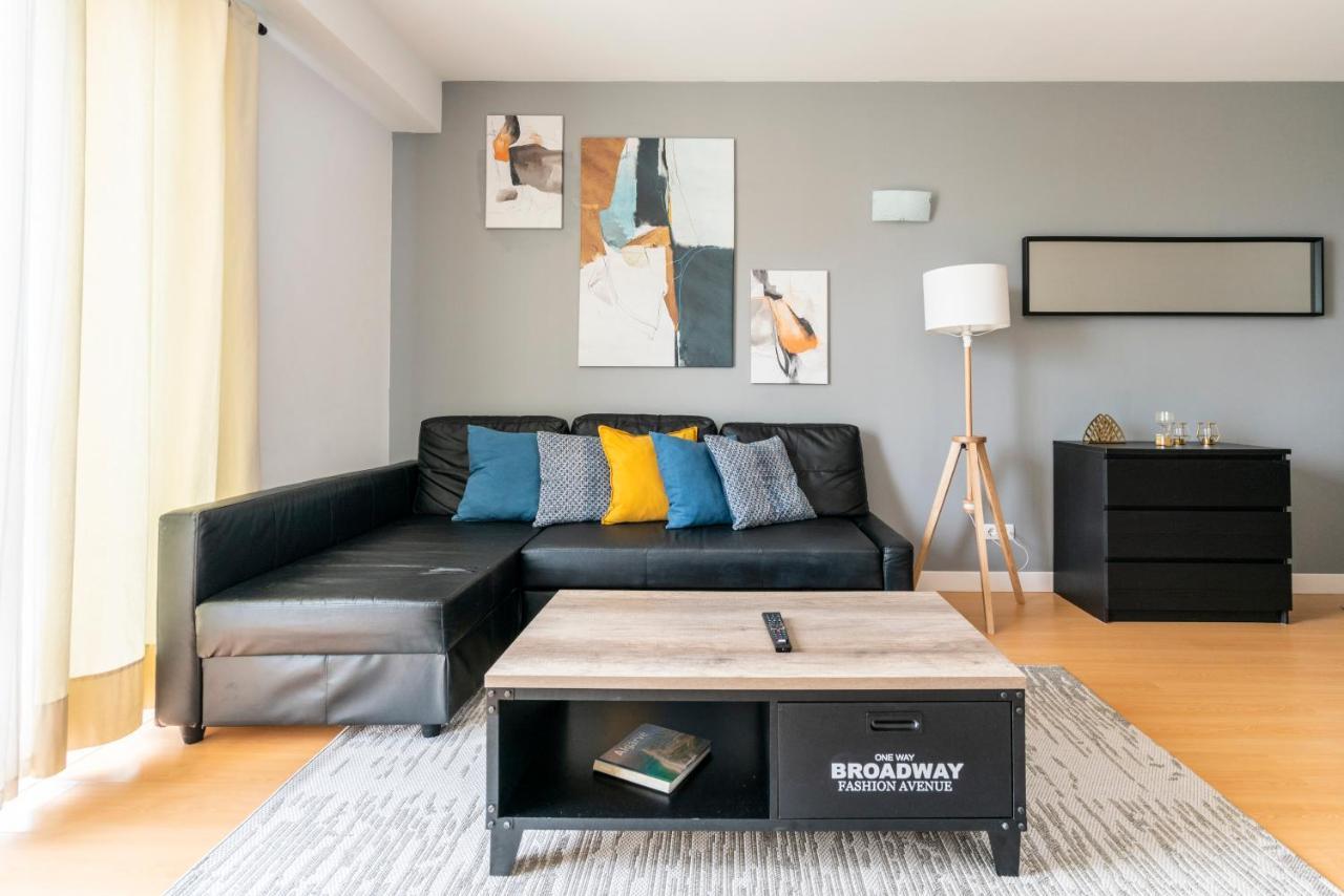 Bright & Spacious 2 Bed Flat 2 Bath W Garage In Lagos Marina Esterno foto