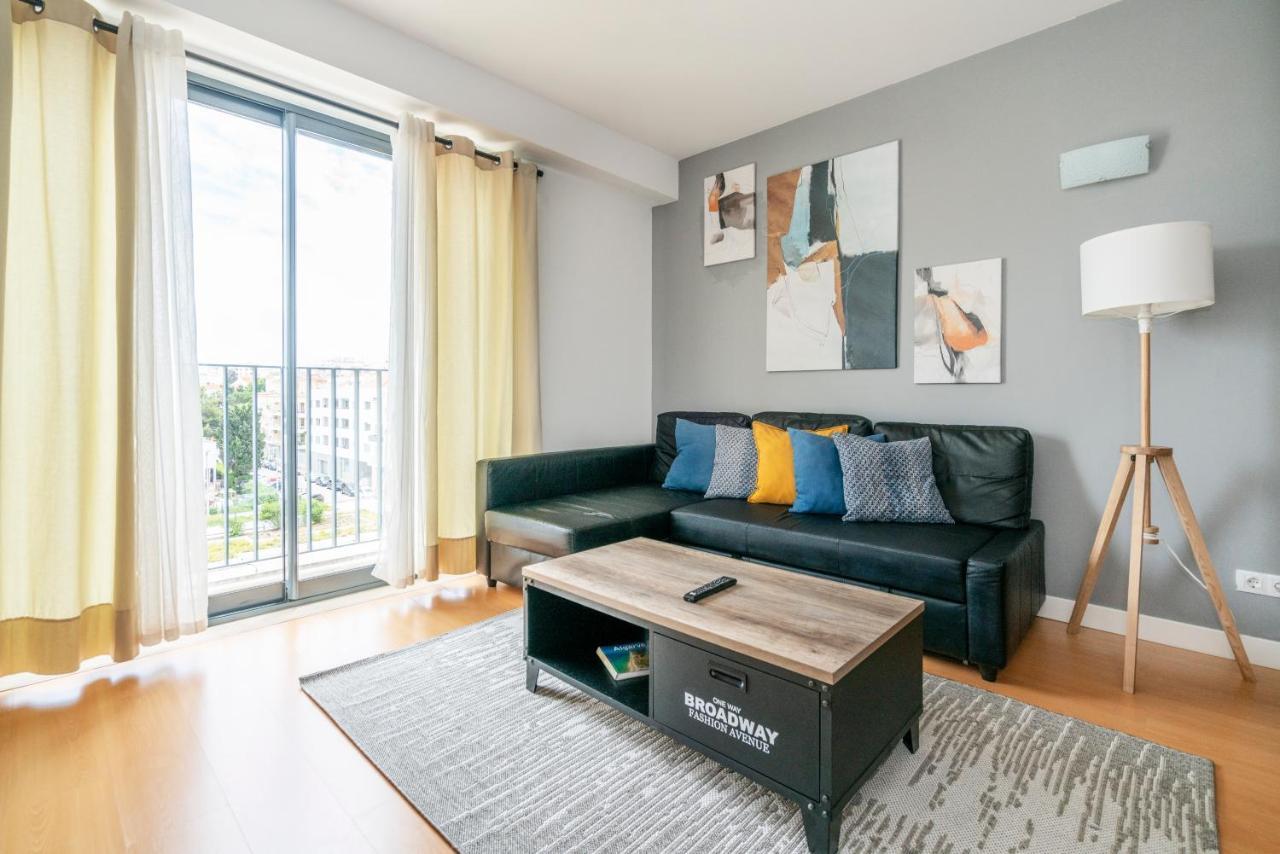 Bright & Spacious 2 Bed Flat 2 Bath W Garage In Lagos Marina Esterno foto