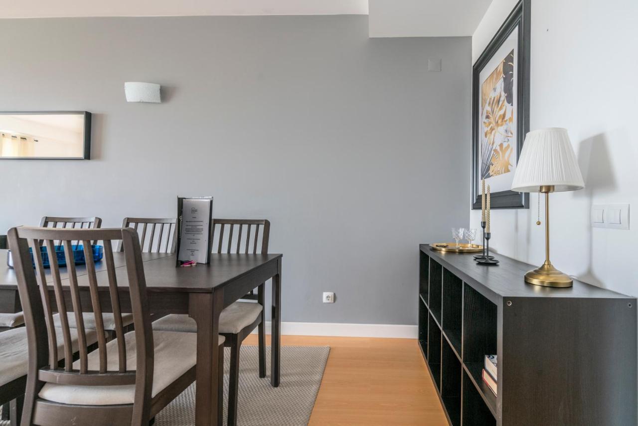 Bright & Spacious 2 Bed Flat 2 Bath W Garage In Lagos Marina Esterno foto