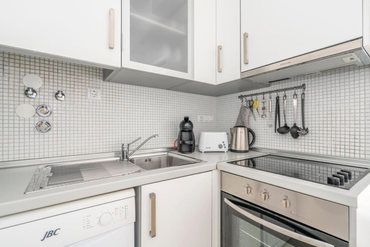 Bright & Spacious 2 Bed Flat 2 Bath W Garage In Lagos Marina Esterno foto