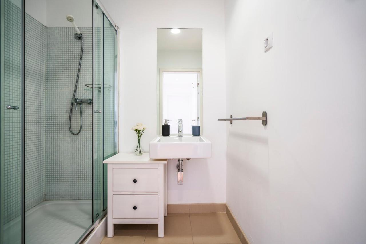 Bright & Spacious 2 Bed Flat 2 Bath W Garage In Lagos Marina Esterno foto